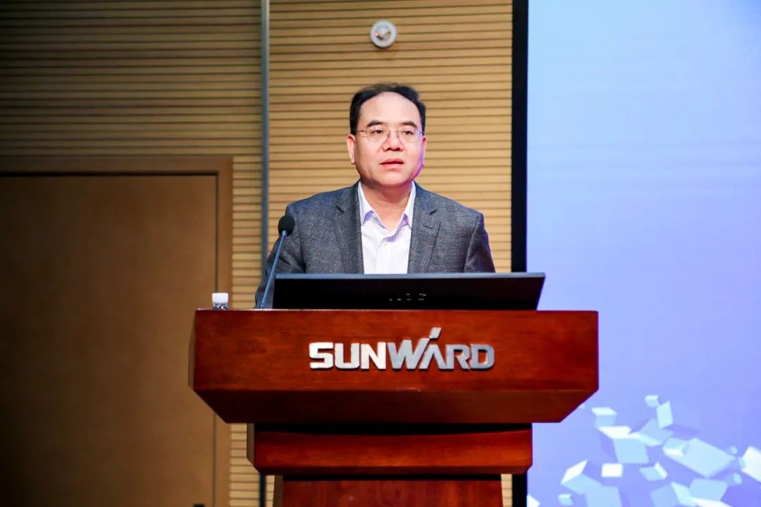 饕餮盛宴！皇家国际智能?建华建材预造桩施工设备与技术互换会隆沉召开