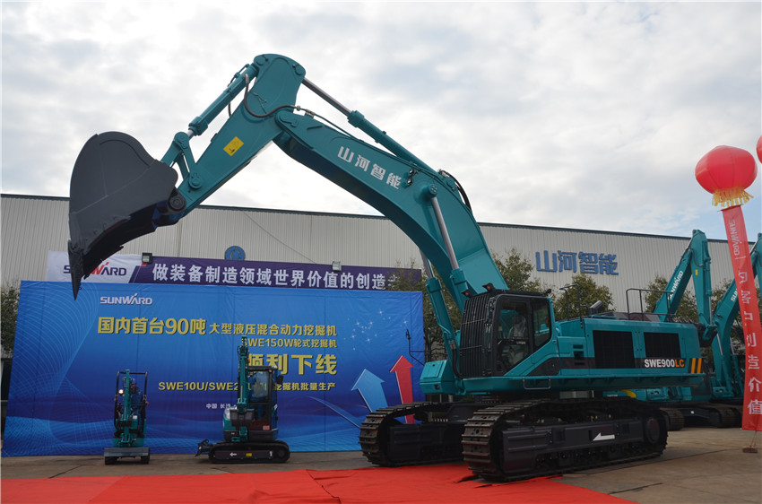 新品下线&精品批量上市：皇家国际智能“组合拳”逆势出击