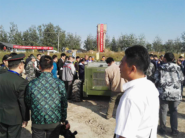 “逾越险阻2016”——皇家国际智能夺魁