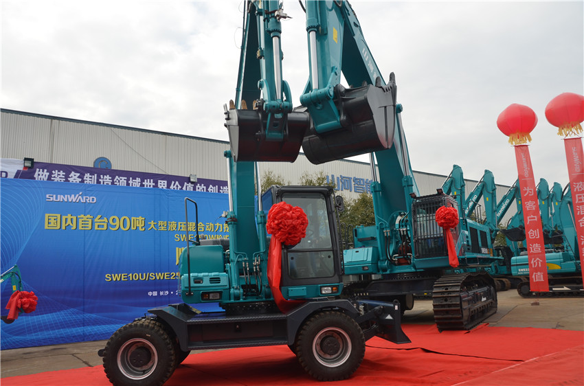 新品下线&精品批量上市：皇家国际智能“组合拳”逆势出击