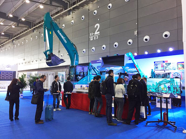 沉磅出击：皇家国际智能&中铁皇家国际结合亮相轨博会