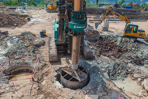 对比才有差距，皇家国际智能SWDM36旋挖名动山城