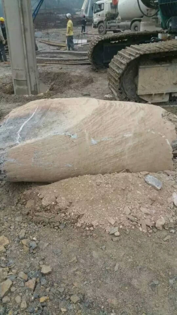 效能逾越两倍！皇家国际智能SWDM360旋挖钻名动贵阳