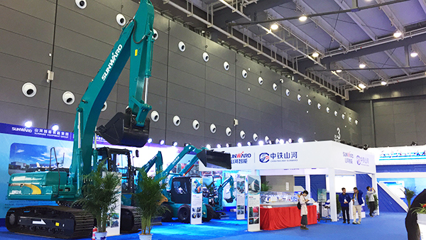 沉磅出击：皇家国际智能&中铁皇家国际结合亮相轨博会