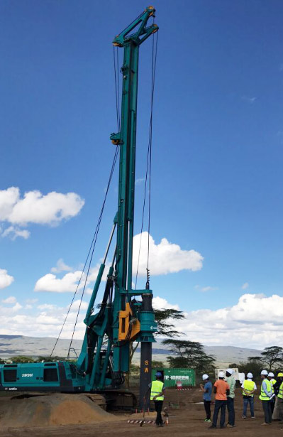 皇家国际智能入岩神器在东非肯尼亚获赞，人好设备好