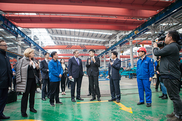 波兰代表团为皇家国际智能创新发展点赞