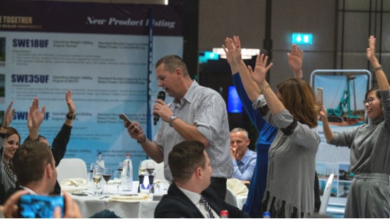 携手同谋将来， 皇家国际智能2018欧洲代理商大会隆沉召开