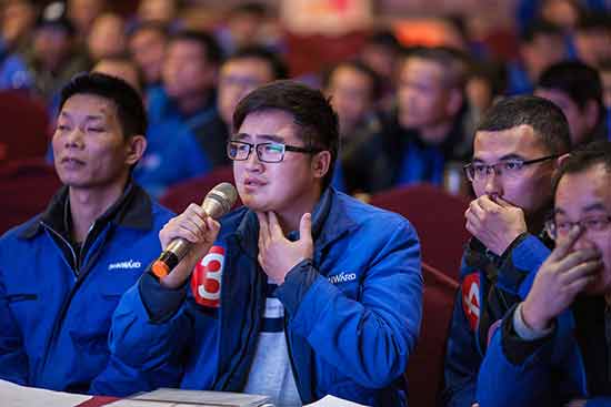 皇家国际智能营销吹响集结号，2017年撸起袖子加油干