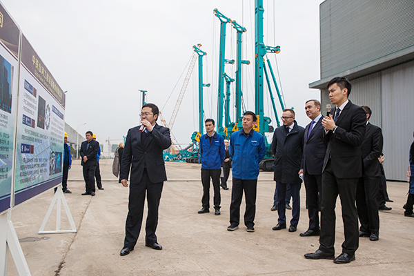 波兰代表团为皇家国际智能创新发展点赞