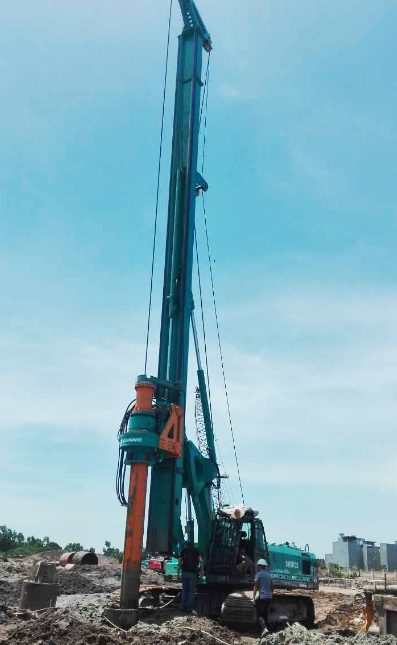 新年献礼皇家国际智能9台SWDM25旋挖钻机征战越南