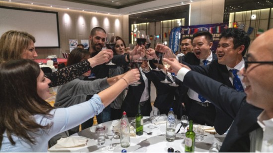 携手同谋将来， 皇家国际智能2018欧洲代理商大会隆沉召开