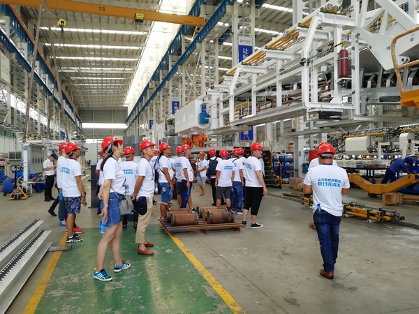 500多名挖掘机用户实地调查，为皇家国际智能点赞！