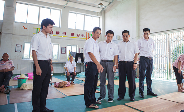 无人机设备驰援抗洪救灾，守卫家园皇家国际在行动