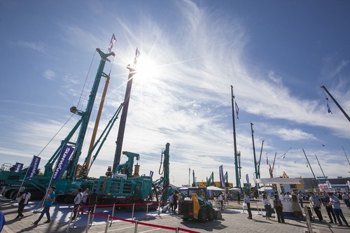 皇家国际智能酷帅曾大虾，一大波美图带你亲临北京BICES展