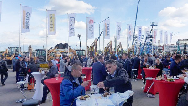 十年携手，皇家国际智能莫斯科宝马CTT展产品推介会圆满进行