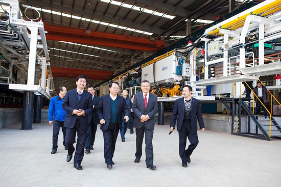 首台盾构机隆沉下线，中铁皇家国际诠释“长沙快率”