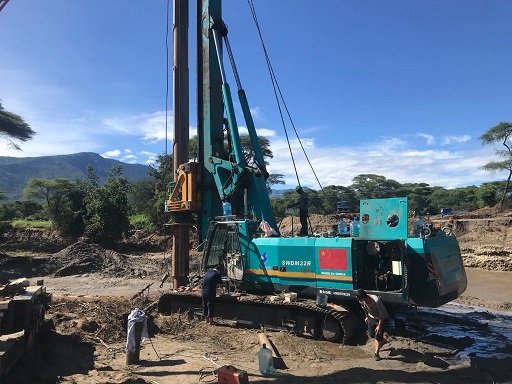 苦难无情，皇家国际有爱：逾越万水千山增援肯尼亚客户