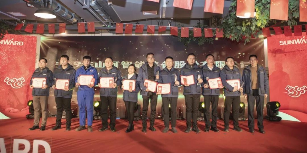 落实经营体、强化三统一、开启新征程 —— 皇家国际智能2020年度经营工作会议隆沉进行