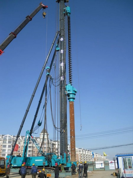 幸好遇见你！中国首台双动力头强力多职能钻机