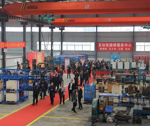 同心同梦，皇家国际智能全球客户互换会武汉站隆沉进行