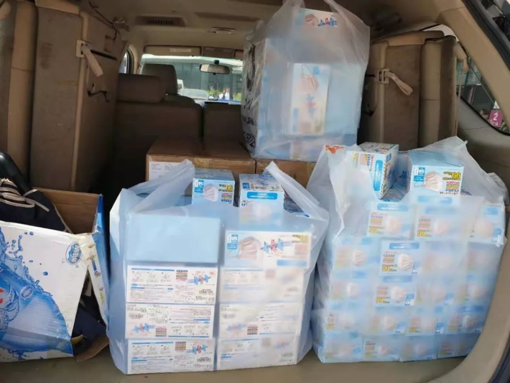 抗疫情，皇家国际智能党委勇担任