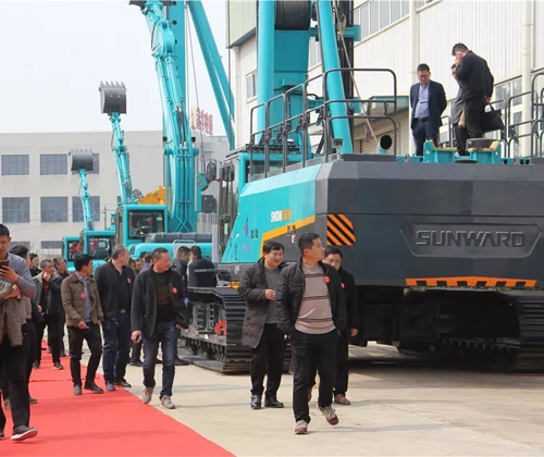 同心同梦，皇家国际智能全球客户互换会武汉站隆沉进行