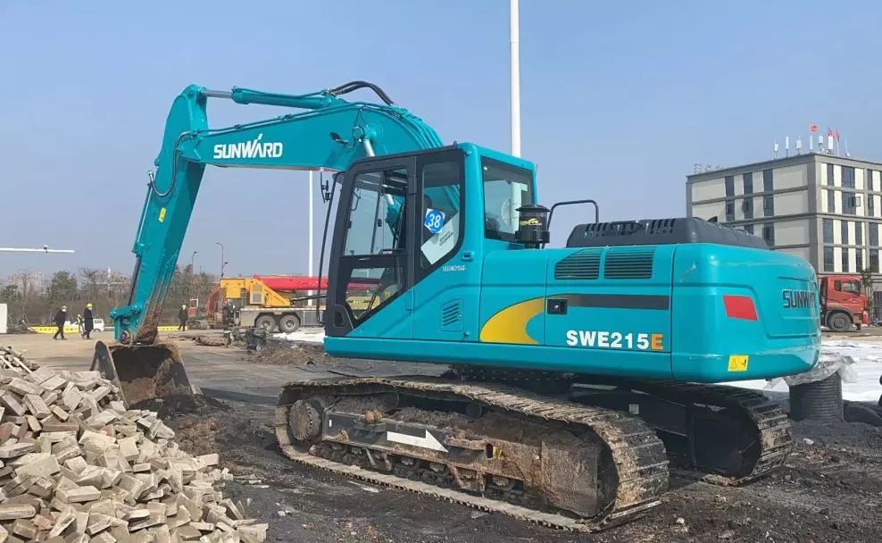 皇家国际智能设备援建武汉雷神山医院