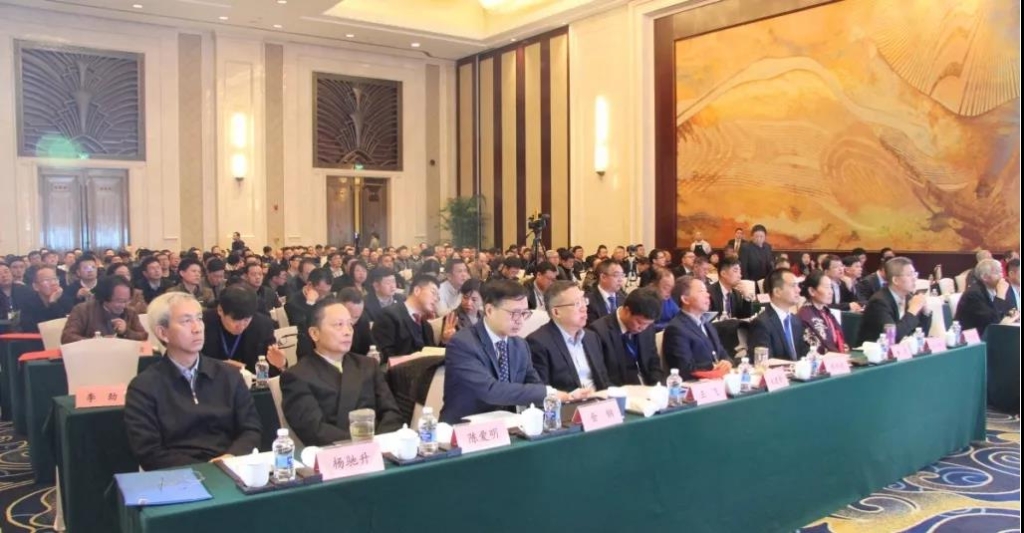 “互通与共赢”，皇家国际智能朱建新受邀出席高端对话