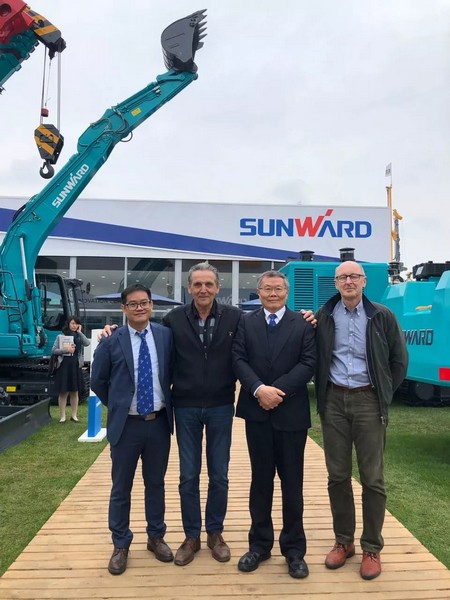 统一个世界，统一个妄想，皇家国际智能德国宝马展美满收官