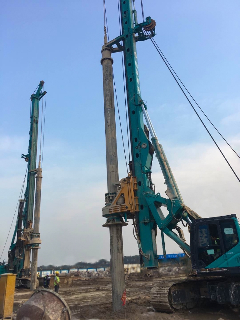 皇家国际金口碑产品“打卡”深圳地标性构筑