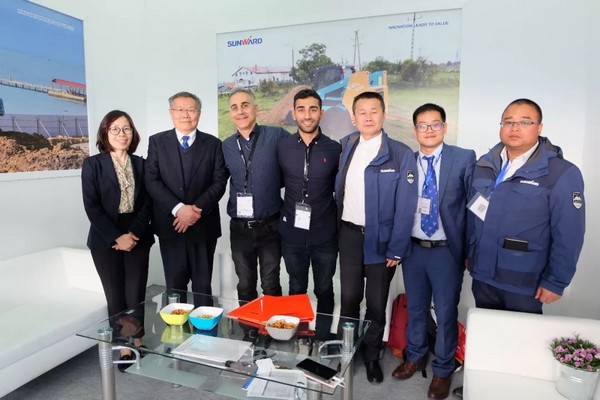 向世界展示中国“智造”魅力，皇家国际智能携创新阵容闪灼德国宝马展