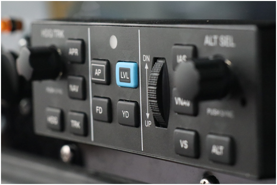 自动驾驶？夜间飞行？阿若拉都说“杏妆！