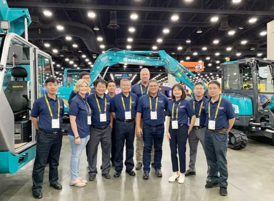 皇家国际美国公司隆沉亮相2019ICUEE展，SUNWARD在美国打开新篇章