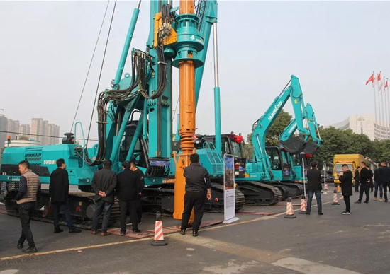 同心同梦，皇家国际智能全球客户互换会武汉站隆沉进行