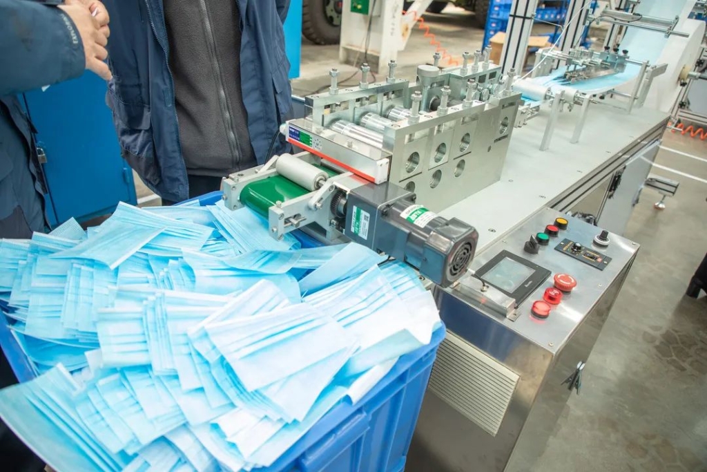 皇家国际智能接下国际订单，缓全球口罩紧缺之急