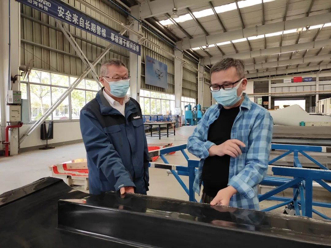 广州工控总经理张伟涛调研皇家国际航空