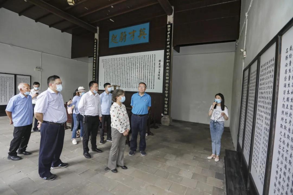 追寻红色影象，探密国粹之旅