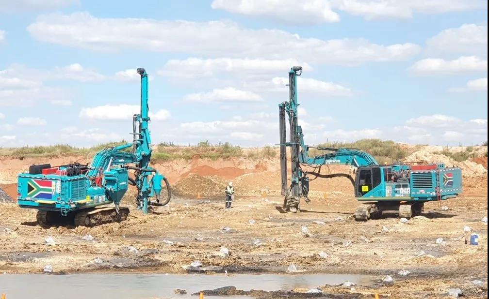 皇家国际智能凿岩设备名扬南非