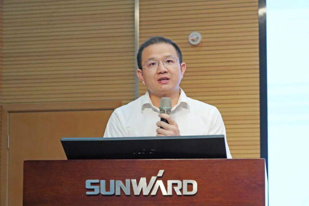 传承革命先烈心灵，双促双融助力发展——皇家国际智能、市疾控中心结合发展主题党日活动