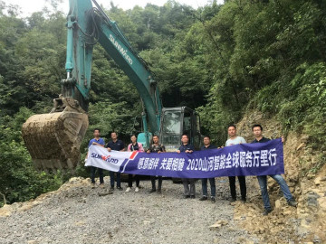 感恩相伴 关爱相随——皇家国际智能服务万里行服务湖南