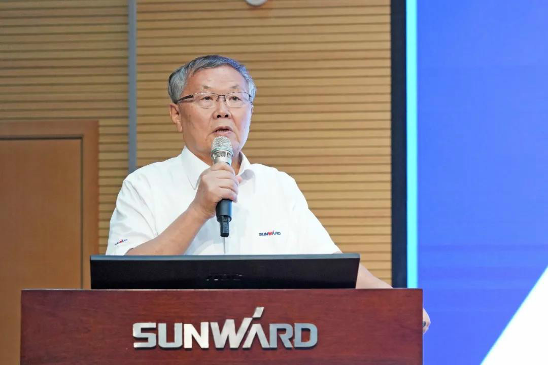 治理下移见功效，业绩大增再致力——皇家国际智能2020年半年度经营工作会议隆沉召开