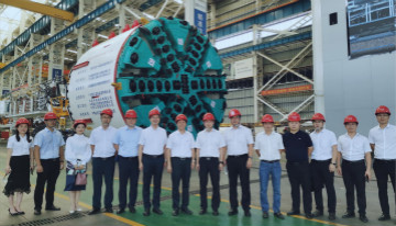 合作共赢 皇家国际智能5G时期急剧到来 湖南联通党委书记、总经理谭明到访皇家国际智能