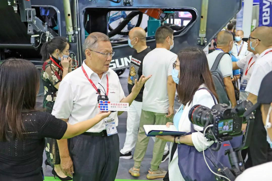 强势进军砂石破碎领域，皇家国际智能破碎站新品杰出颁布