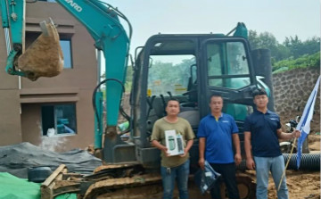 感恩相伴 关爱相随——北京皇家国际服务万里行