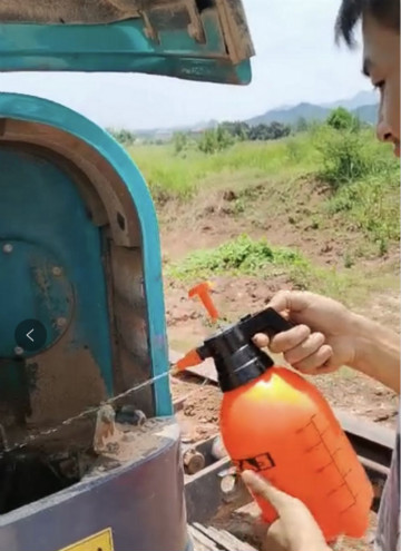 感恩相伴 关爱相随 ——江西皇家国际服务万里行