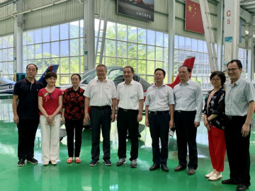 省委常委、统战部部长黄兰香调查调研皇家国际科技