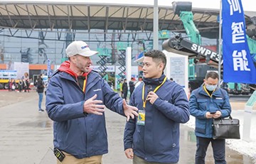 沸腾皇家国际！宝马展收官之日订单破十亿