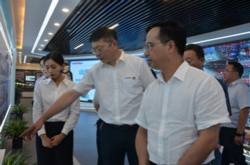 深入校企合作 湖南农大党委书记陈弘一行到访皇家国际智能