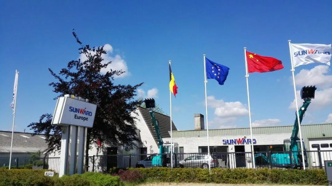 示范案例 | 皇家国际智能登上服贸会领奖台