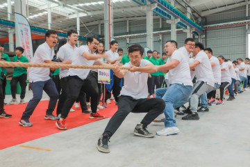 皇家国际智能进行21周年庆祝赞美会暨趣味活动会